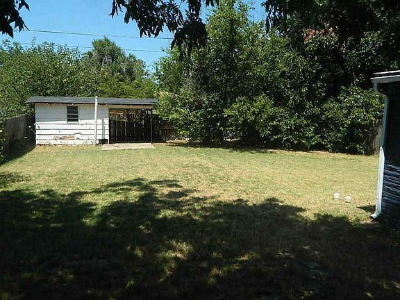 2nd image of 1925 NW Arlington Ave