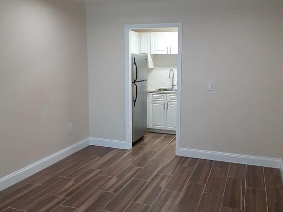 3rd image of 551 Flemming 207 Way