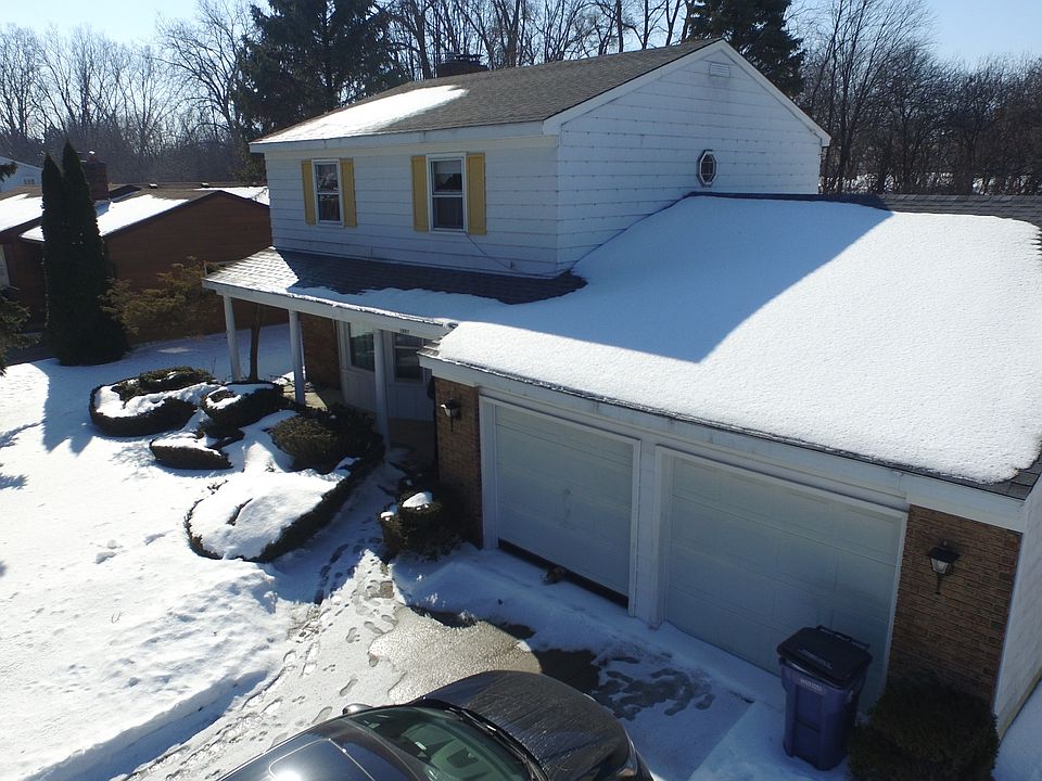 Front aerial view