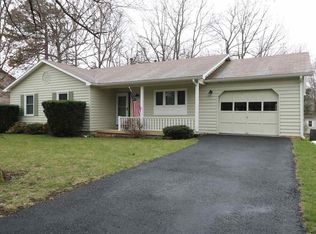209 Falling Rock Dr, Stuarts Draft, VA 24477