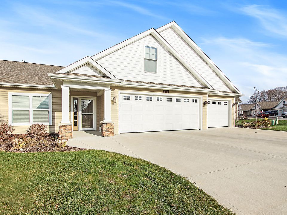 1st image of 11511 S Lake Dr