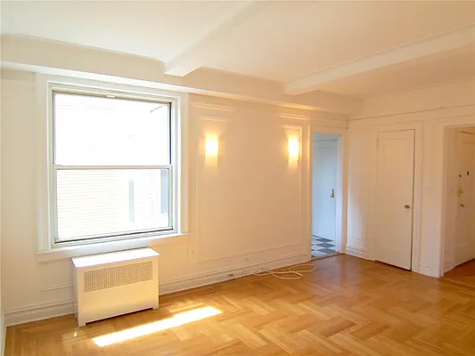 Rented by Maz Group NY | media 3