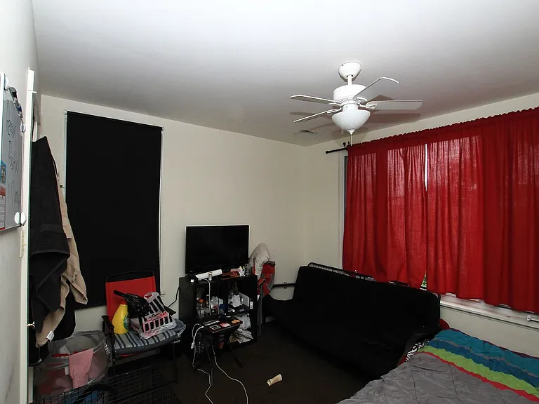 2911 W Girard Ave #2 — Photo 3
