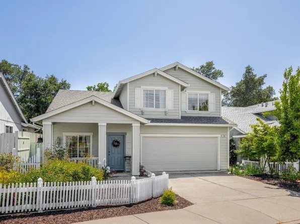 116 Philip Drive, Healdsburg, CA 95448