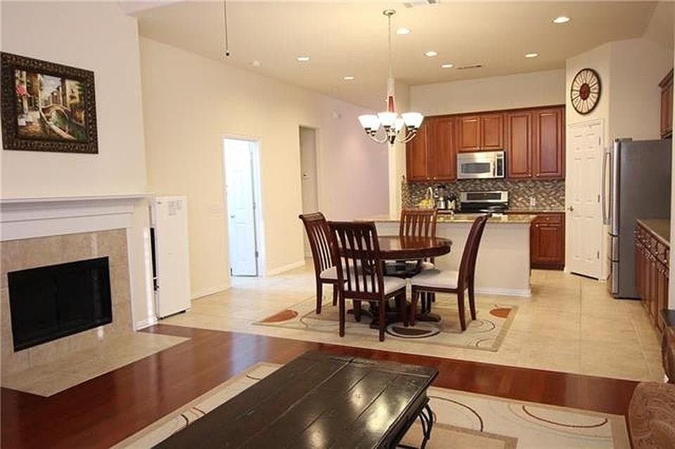 1st image of 1008 Highland Hills Dr