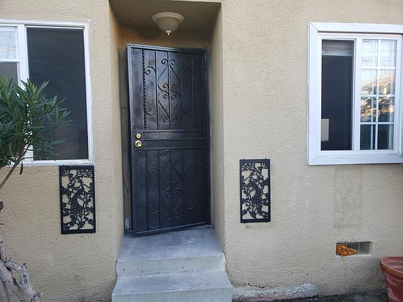 Entrance to Apartment