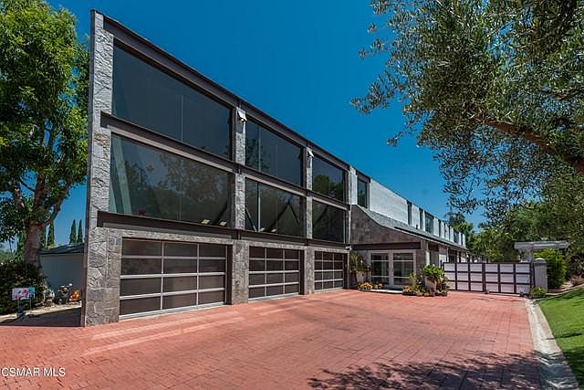 1st image of 1026 Rosario Dr