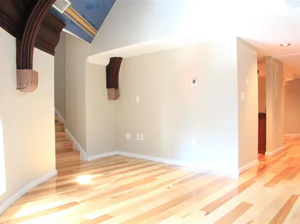 17 Bow St, Somerville, MA