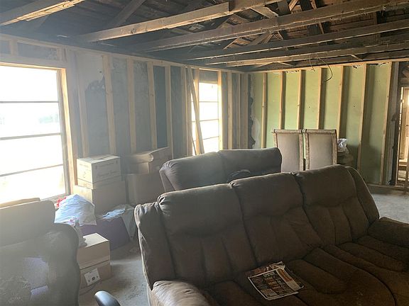 5th image of 1610 Santa Maria Ave