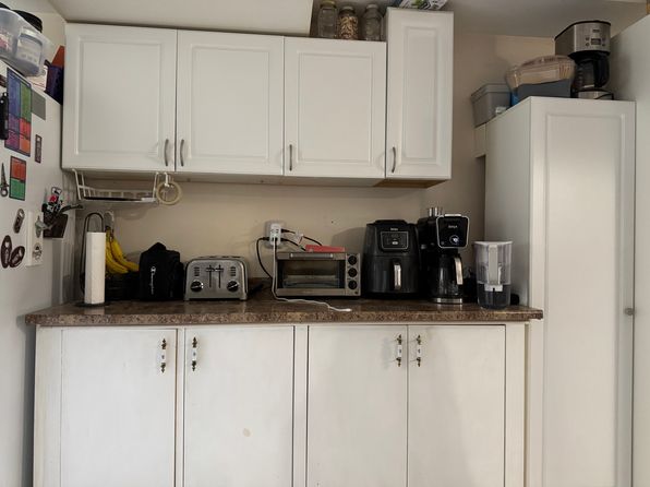 3 bedroom rental in Burnaby — photo 14