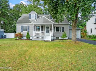 1031 Wavell Rd, Schenectady, NY 12303