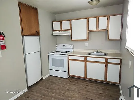 1677 Geneva St #8 — Photo 1