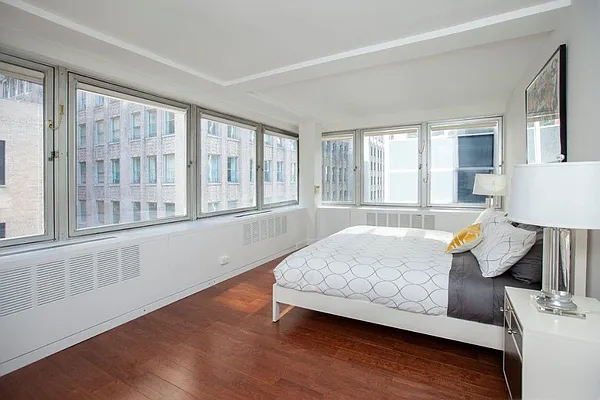 Rented by Global Realty Opportunities | media 18