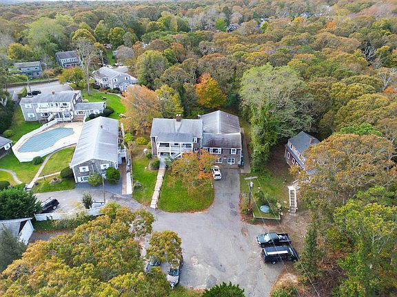 2nd image of 11 Macs Ln