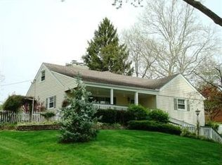 4140 Beechwood Dr, Bellbrook, OH 45305