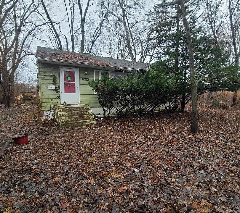 1st image of 2605 N Pine St