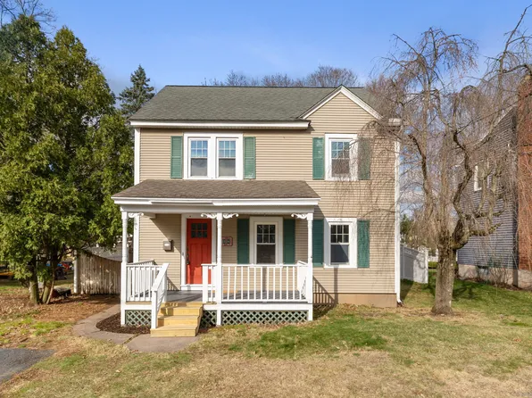 28 Kensington Street, Manchester, CT 06040