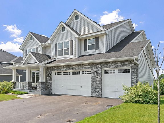 3rd image of 22915 Wood Ln