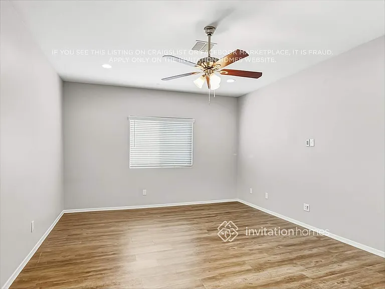 21167 W Cypress St — Photo 5