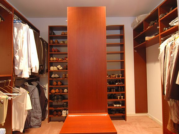Double Closet w/Built-in Organization