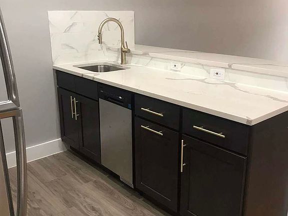 3rd image of 129 Graham Ave #1A
