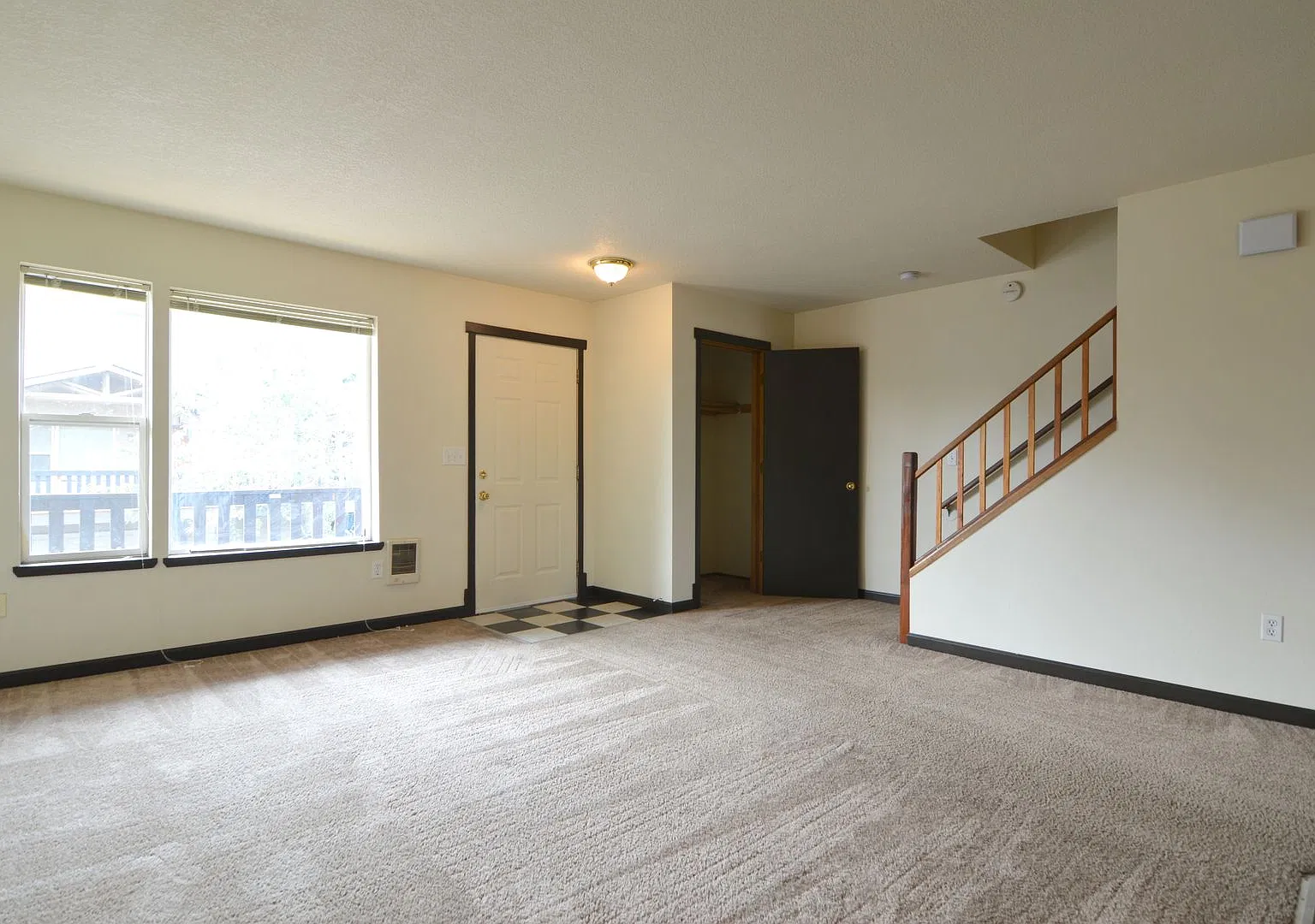12221 SE Steele — Photo 4