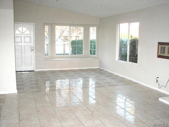 3rd image of 25413 Dracaea Ave