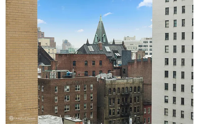 Sold by Douglas Elliman | media 16