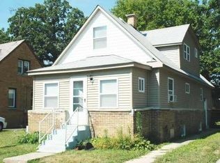 1330 Greenfield Ave, Waukegan, IL 60085