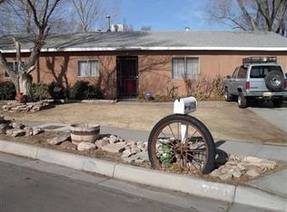 728 Lulac Ave NW, Albuquerque, NM 87104