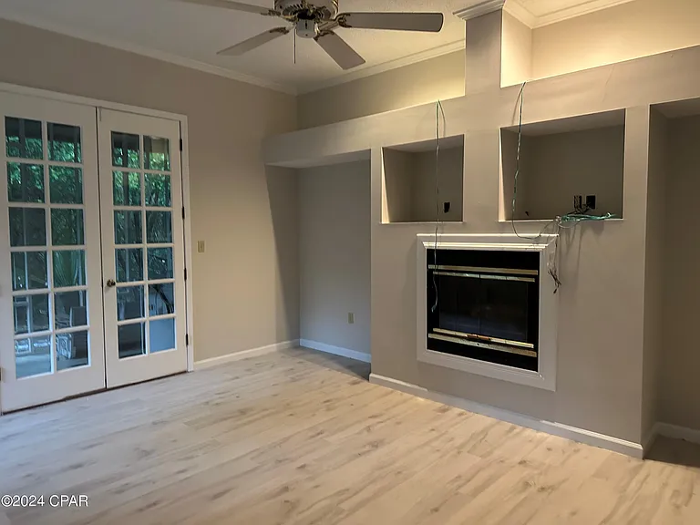 216 Sundial St — Photo 44