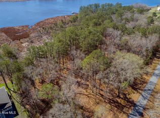 75 Winfield Lane, Pinetown, NC 27865