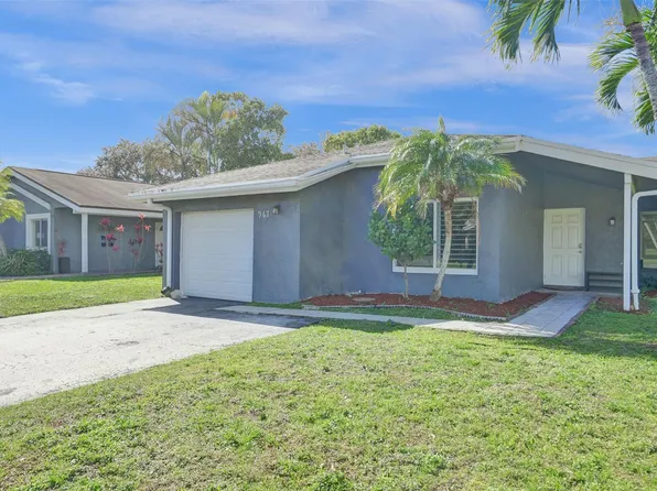 967 NW 89th Avenue, Plantation, FL 33324