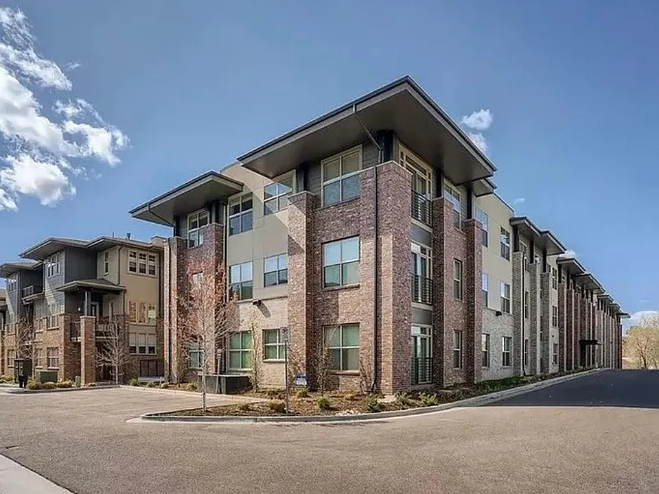 155 S Monaco Street Pkwy #104