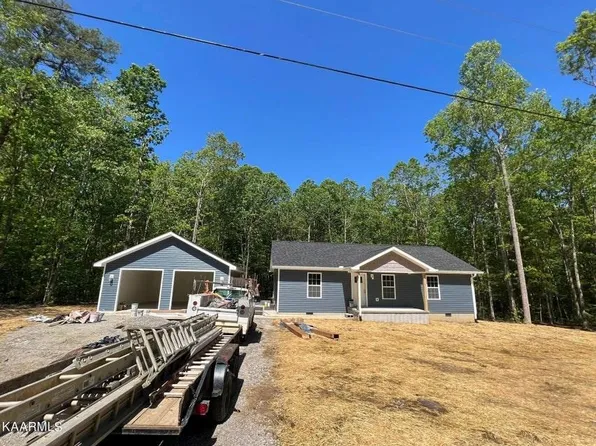 1035 Colony Rd, Grimsley, TN 38565