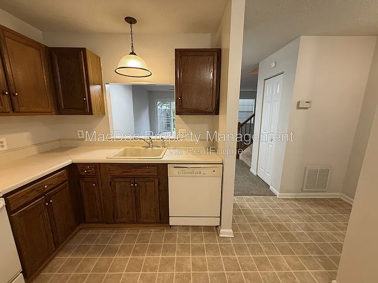 11185 Kensington Pl — Photo 10