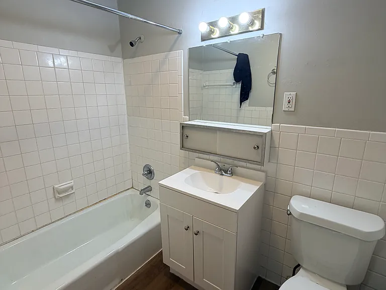 104 Lexington Ave #3 — Photo 9