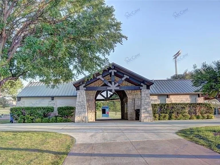 7297 Chinquapin Dr — Photo 6