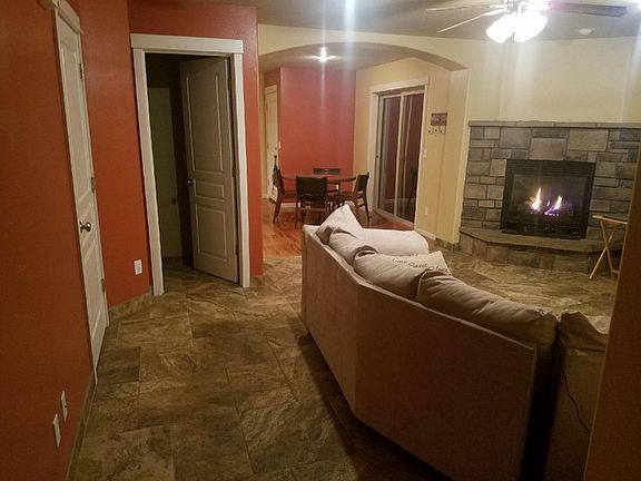 3rd image of 1240 NE Littleton Ln