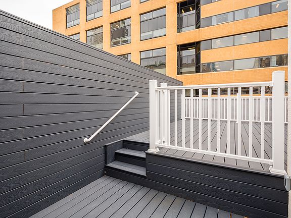 4th image of 106 S 11th St APT 401