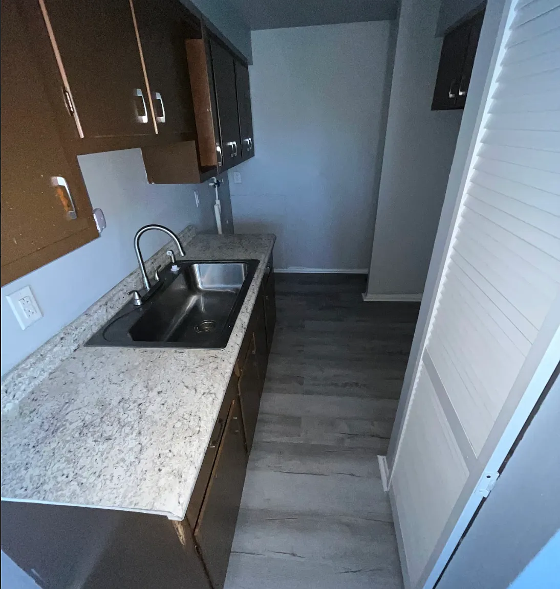 564 Brandt St — Photo 3