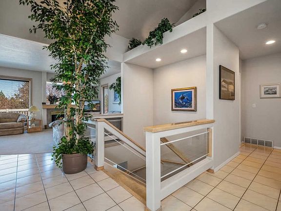 4th image of 4707 E Tamarisk Ln