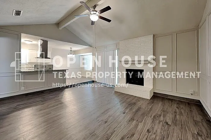 8037 Berrybrook Dr — Photo 4