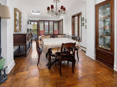 2076 Brown St, Brooklyn, NY, 11229