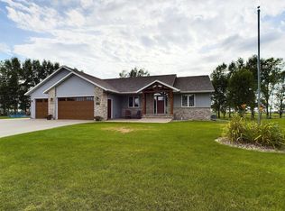 233 Poplar Ave, Lowry, MN 56349