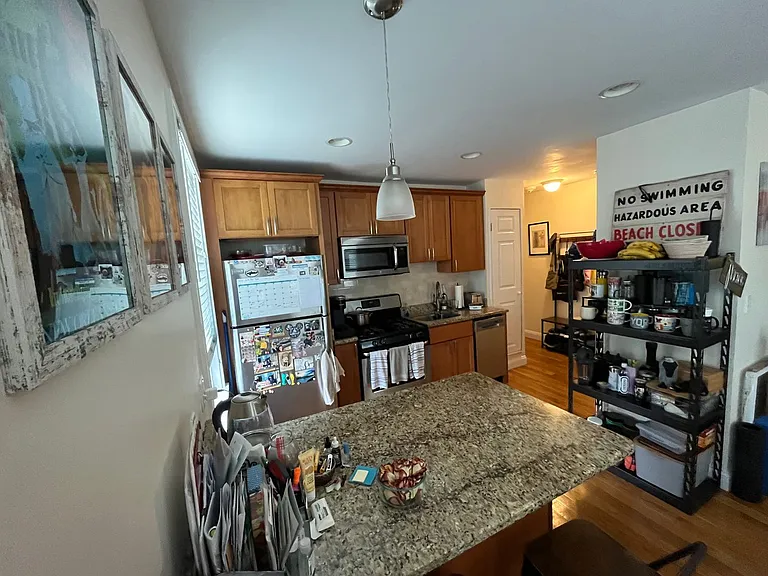 17 Cutler St — Photo 5