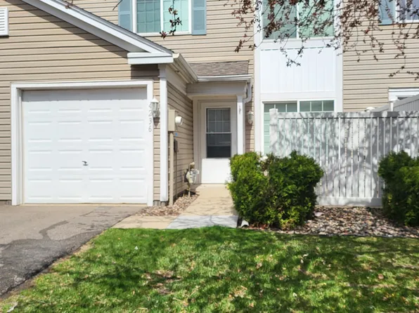 4236 Meghan Ln, Eagan, MN 55122