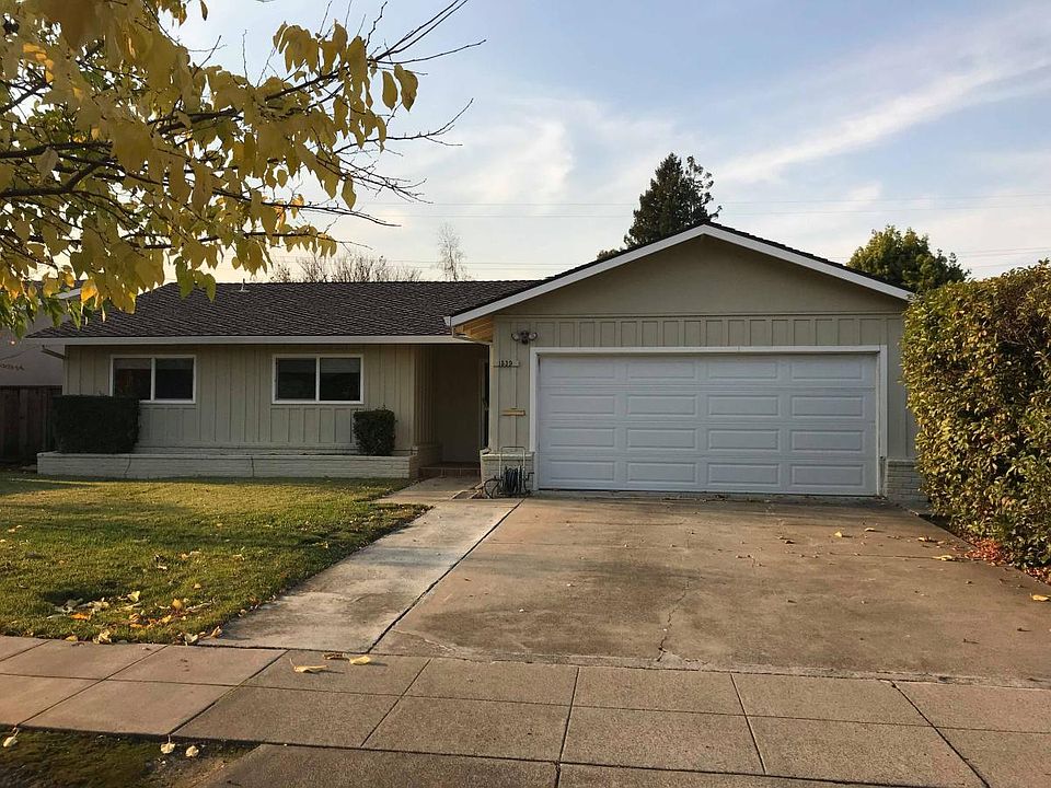 1st image of 1539 Lyle Dr