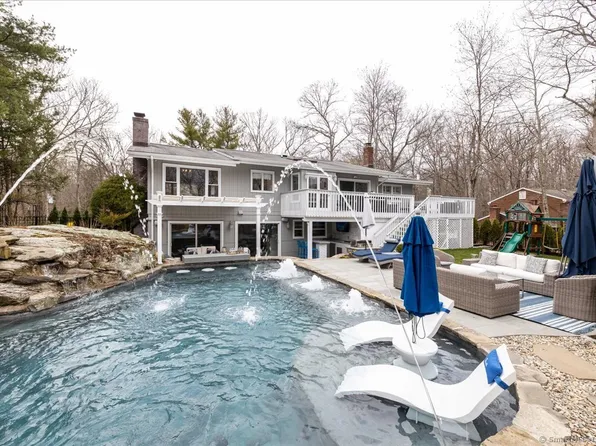 44 Malibu Road, Stamford, CT 06903