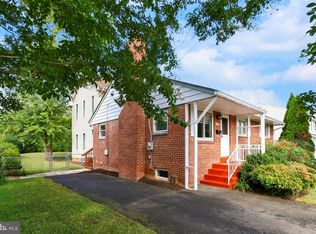 3334 Slade Ct, Falls Church, VA 22042